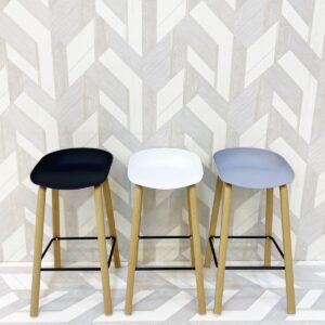 seating 3 combo chairs